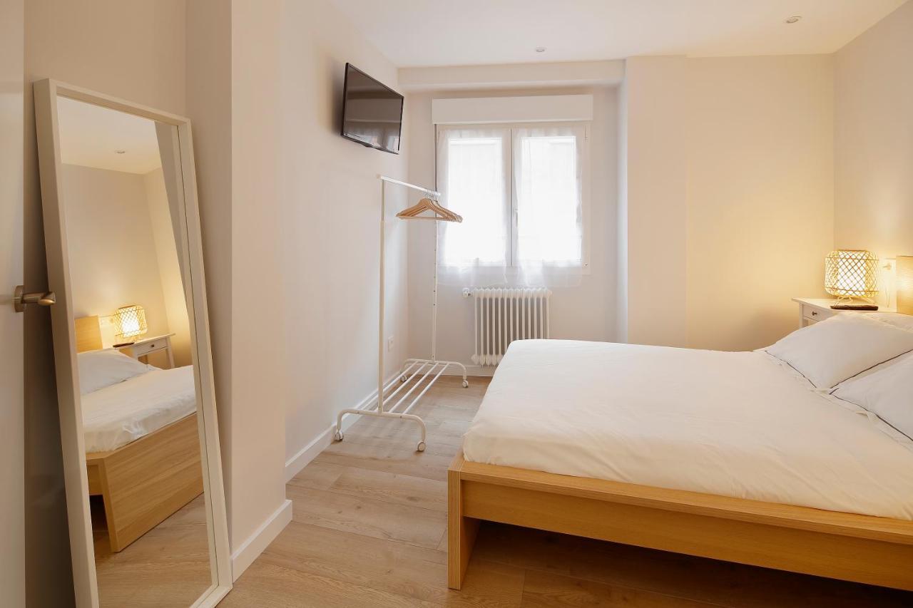Apartamento Centro-El Carmen Gijón Buitenkant foto