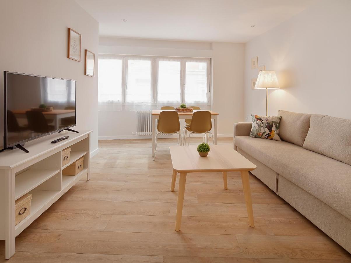 Apartamento Centro-El Carmen Gijón Buitenkant foto