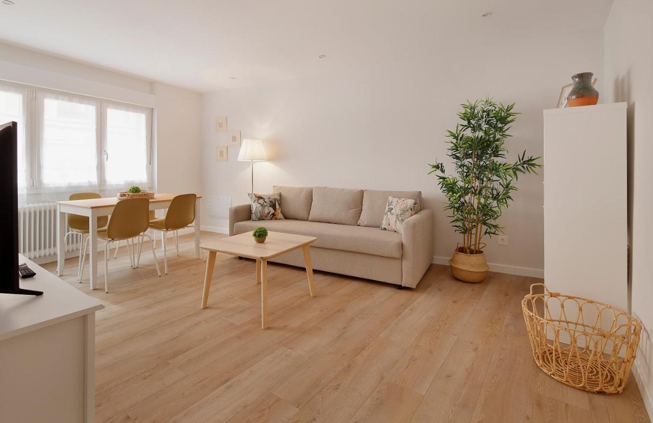 Apartamento Centro-El Carmen Gijón Buitenkant foto